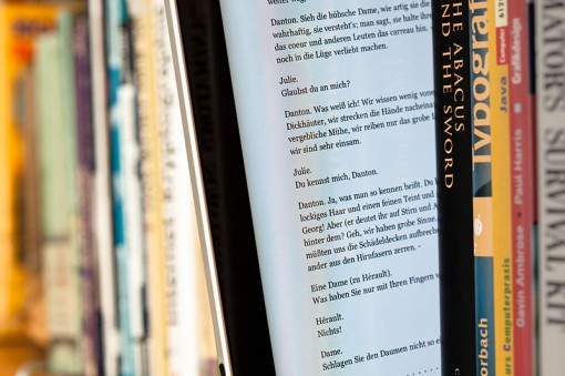 eBooks may be popular, but they are not going to replace paper books any time soon. (Image courtesy Wikimedia Commons).